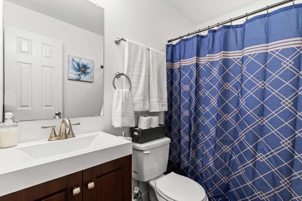 Divine Cargo Apartment San Antonio Luaran gambar